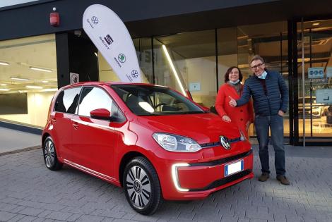 vw-e-up-autohaus-gebrauchtwagen-südtirol-autohofer