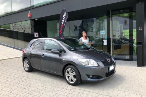 toyota-auris-dj191bs-hoogwerf-vivian